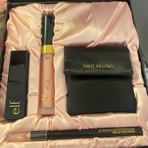 e.l.f. x Jennifer Coolidge Dirty Pillows Lip Kit Limited Edition (NWT)